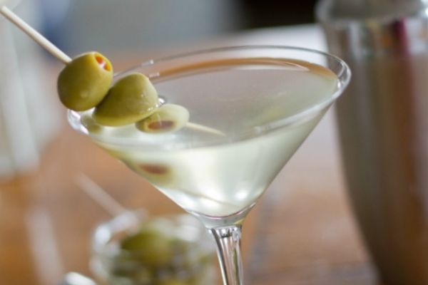 coctel Dirty Martini